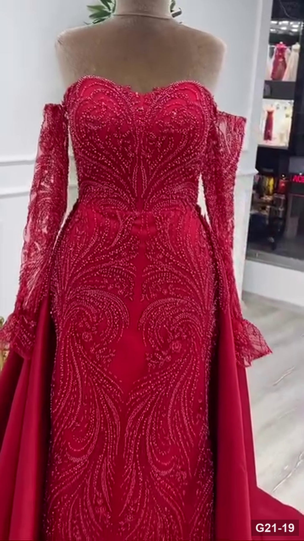 G21-019 Rojo carmesí Vestido princesa Vestido de compromiso Principal Clean Frame
