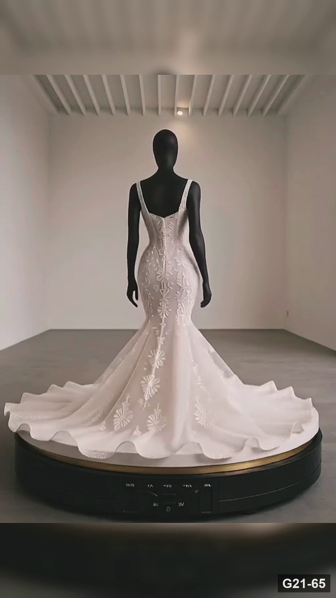 G21-065 Marfil Sirena Vestido de novia Principal Clean Frame