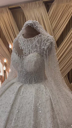 G21-097A - Vestido de novia princesa de encaje marfil suave con pedrería