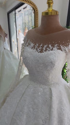 G21-042A - Vestido de novia princesa adornado marfil
