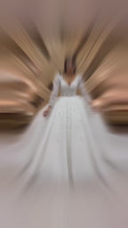 G21-127A - Vestido de novia princesa adornado marfil