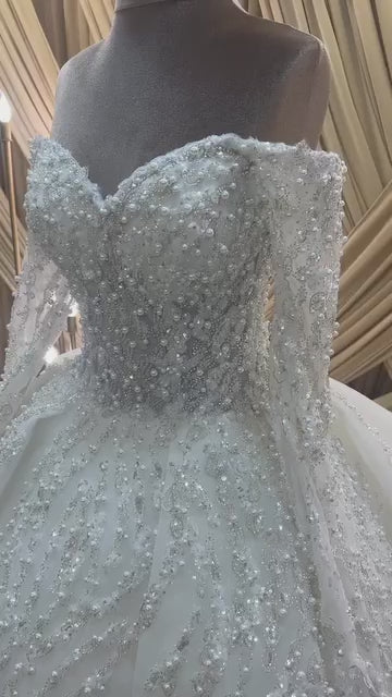 G21-053A - Vestido de novia princesa de encaje color champán