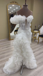 G21-060A - Vestido de novia princesa de encaje marfil
