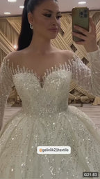 G21-083 Vestido de novia princesa de encaje marfil con cola capilla